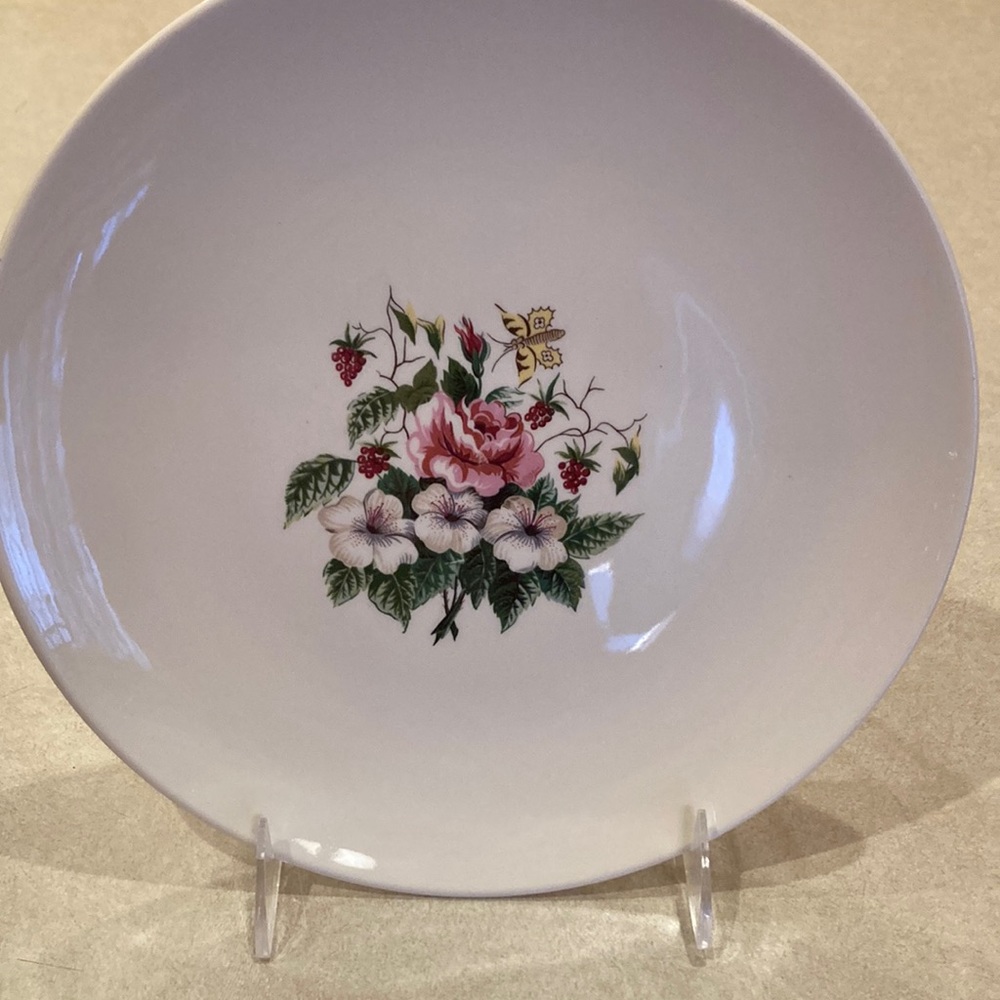 2 dinner plates Knowles (Edwin) regency pattern by Lifetime China Co.